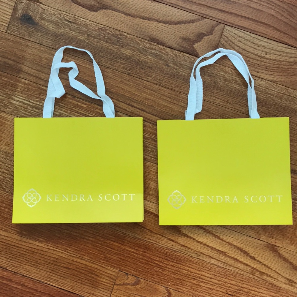 Kendra Scott small bag
